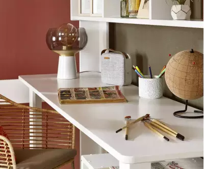 Bureau Milos blanc en bois massif
