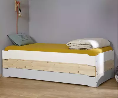Lits en bois empilables en bois