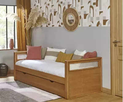 Lit banquette adulte Levant pin massif avec matelas