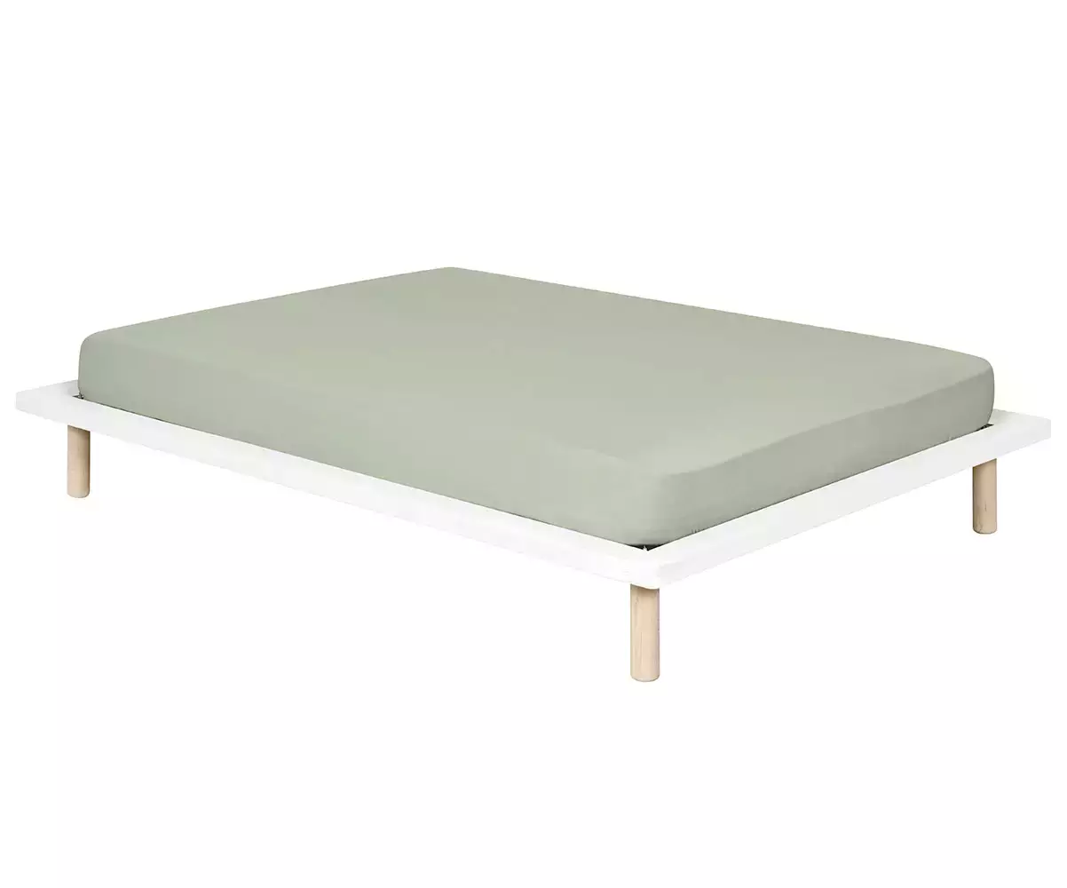 Lit Savo est créé dans un style simple