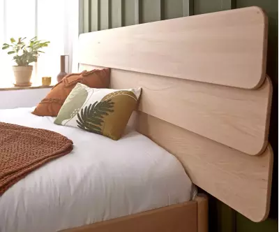 Tête de lit Fregate avec un design simple et élégant