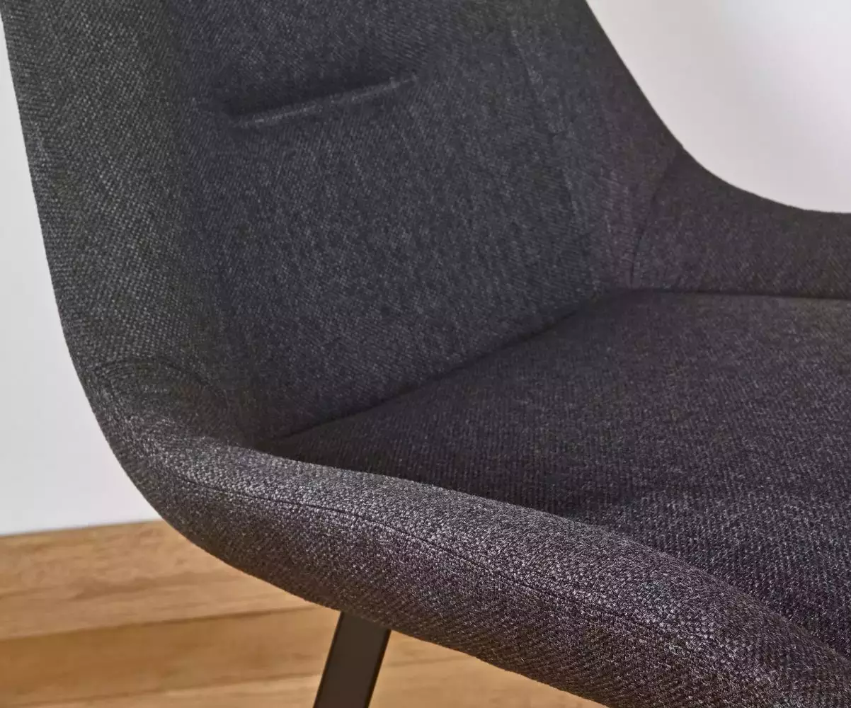 Assise chaise Yugi