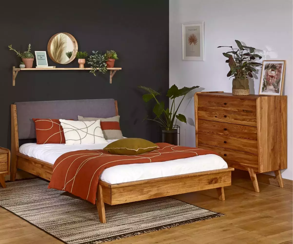 Chambre avec commode 5 tiroirs Kalice