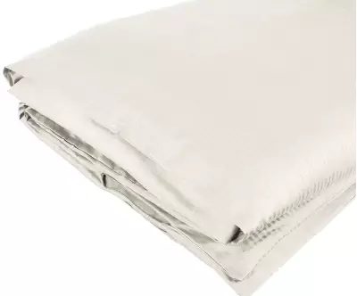Housse de couette pliée blanc