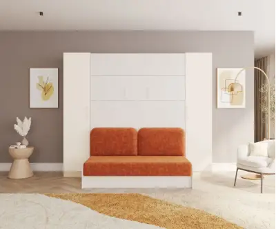 Lit escamotable avec canapé orange et colonnes beiges