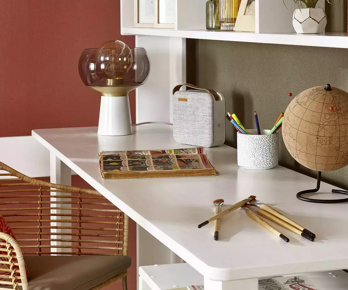 Bureau blanc inclus avec le lit mezzanine Paros