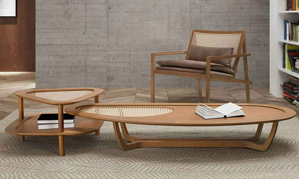 Table Basse En Verre De Forme Organique Cloud II Avec Sphères En Bois De Pin Massif Naturel