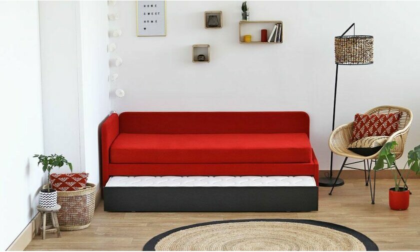 Canapé lit gigogne Debo noir et rouge ouvert 