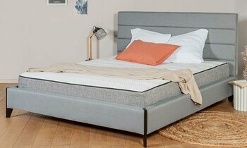 Matelas Kelaa avec sommier tissus non fourni