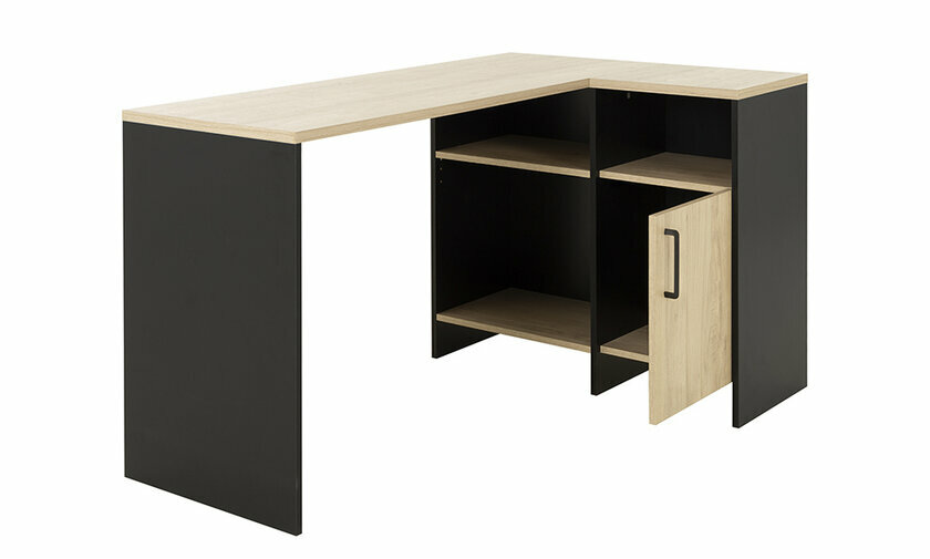 Bureau Tyria avec porte ouverte