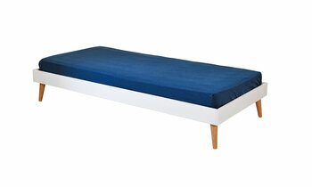 Lit en bois massif Euphor avec matelas et pieds