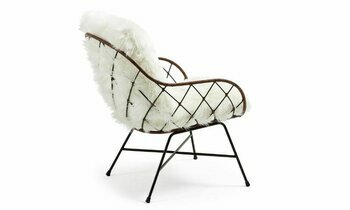 fauteuil avec structure en metal et details en rotin charly
